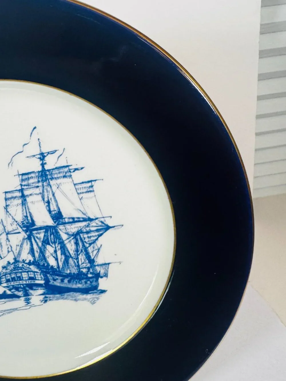 Vtg Sheraton Maui Resort & Spa Hawaii Dinner Plate 10x10